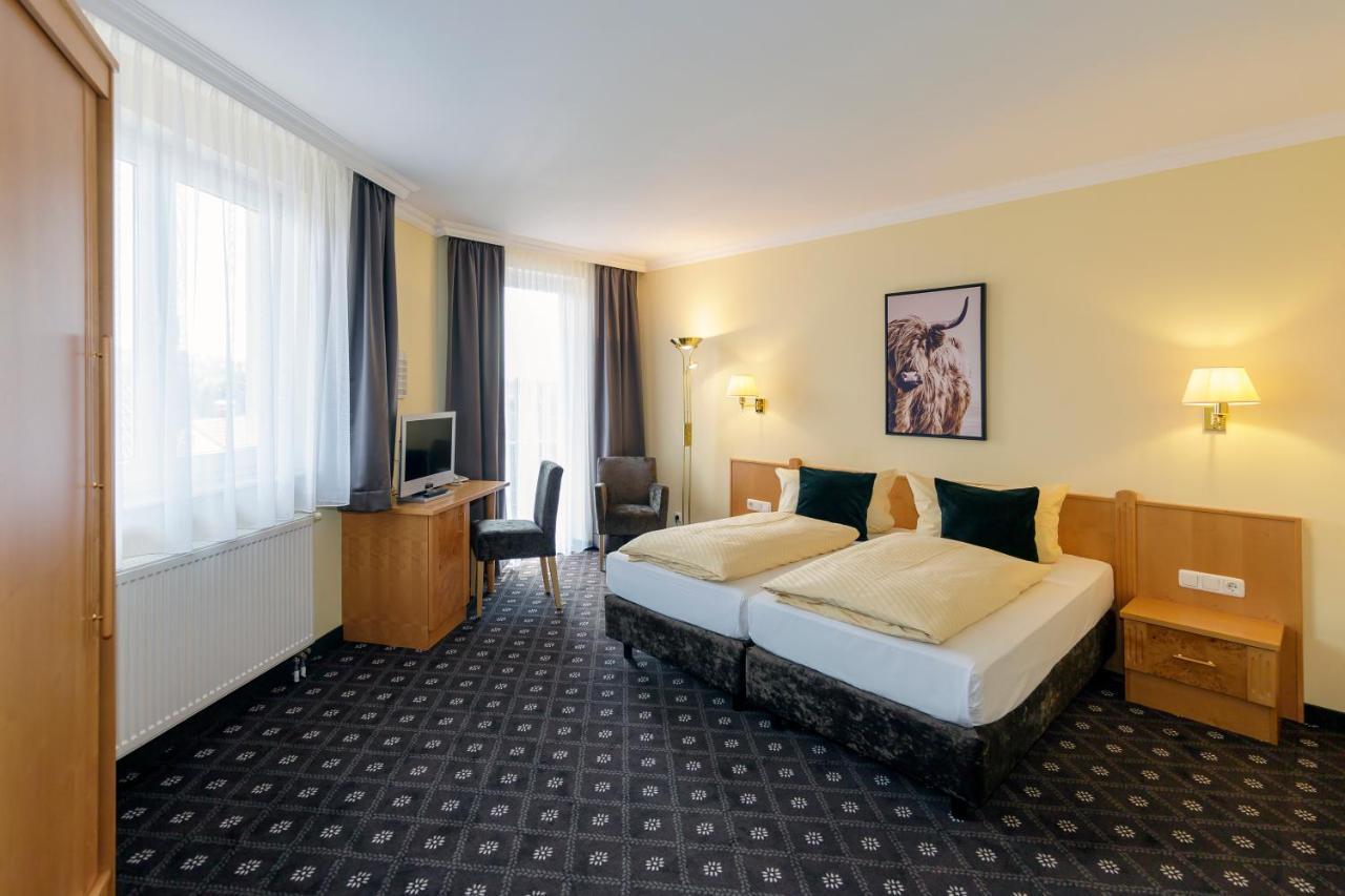 Hotel Zum Adler Nidderau 外观 照片